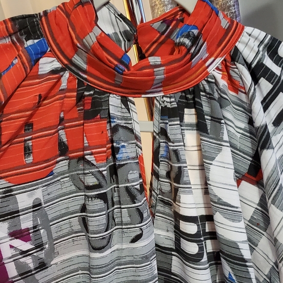 New York & Company top size M - Picture 2 of 3